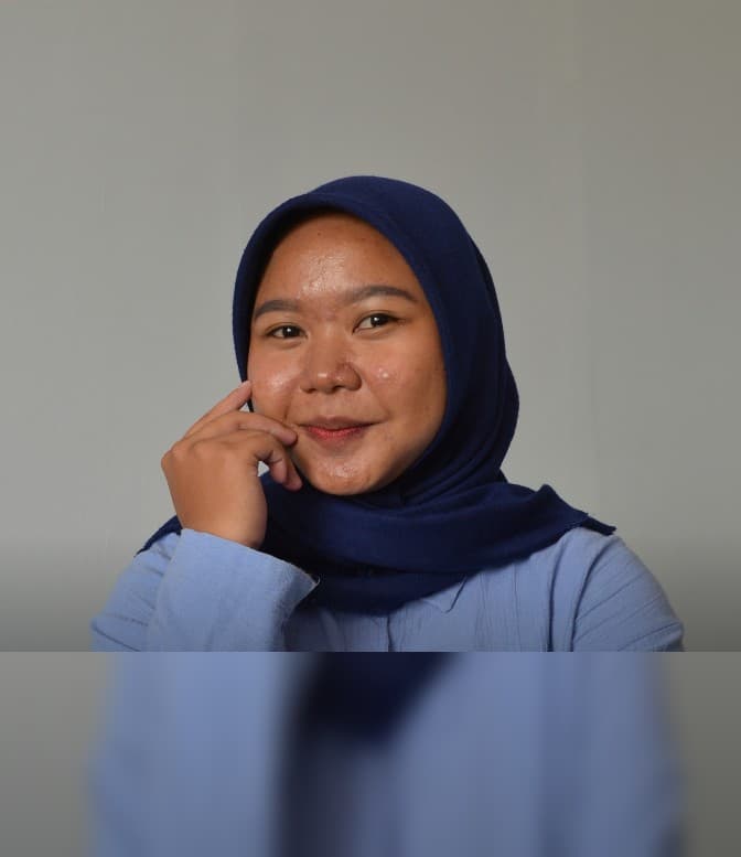 Amel, Administrative Officer
